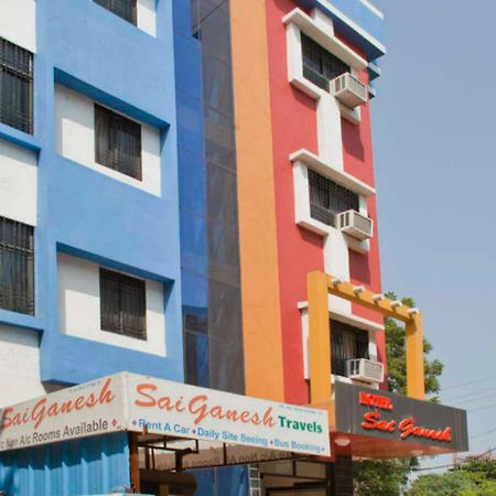 Hotel Sai Ganesh Sirdi Kültér fotó